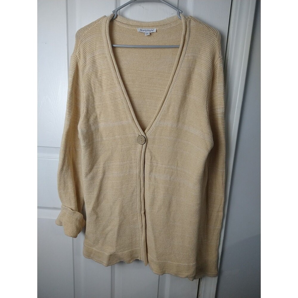 NorthStyle Versatile Go-Everywhere Woman M Marled Cardigan Single Coconut Button